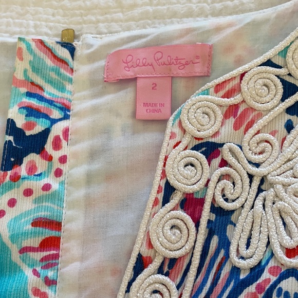 Lilly Pulitzer V-neck shift dress - Picture 3 of 5